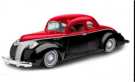 Ford Custom 1/24 Motormax schwarz/rot 1940 modellautos