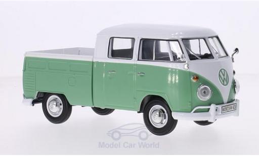Volkswagen T1 1/24 Motormax DoKa weiss/grün modellautos