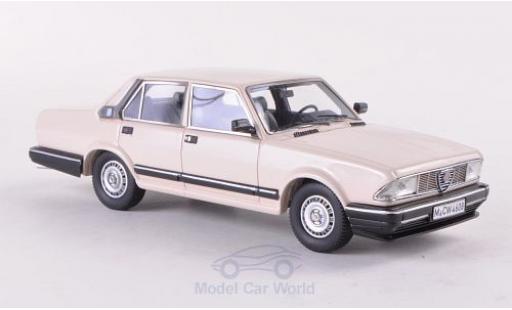 Modellautos Alfa Romeo Alfa 6 1/43 Neo 2500i beige 1985 Alfa Romeo Alfa 6 1/43 Neo 2500i beige 1985 modellautos