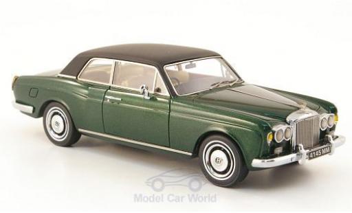 Modellautos Bentley Corniche 1/43 Neo FHC mettalic grün/matt-schwarz RHD 1971 Bentley Corniche 1/43 Neo FHC mettalic grün/matt-schwarz RHD 1971 modellautos