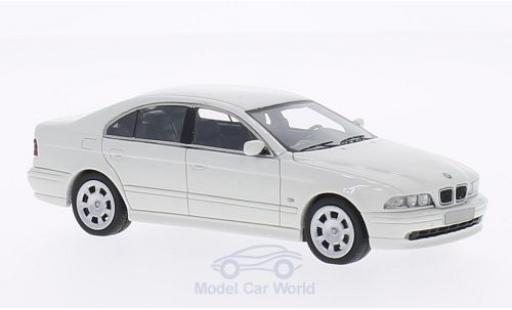 Bmw 520 1/43 Neo i (E39) weiss 2002 modellautos