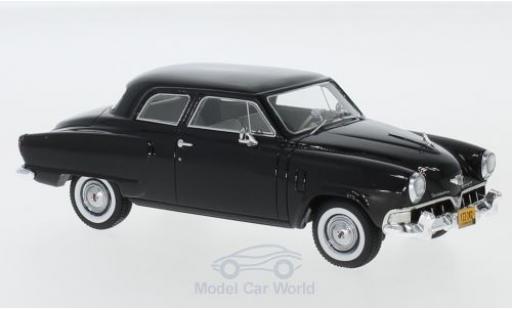 Modellautos Studebaker Champion 1/43 Neo Custom 2-door Sedan schwarz 1952 Studebaker Champion 1/43 Neo Custom 2-door Sedan schwarz 1952 modellautos