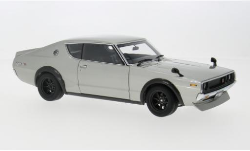 Nissan Skyline 1/18 AUTOart 2000 GT-R (KPGC110) silber 1:18 modellautos