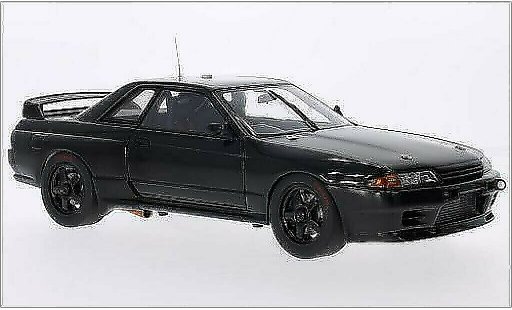 Nissan Skyline R32 1/18 Autoart GT-R () schwarz RHD 1992 modellautos