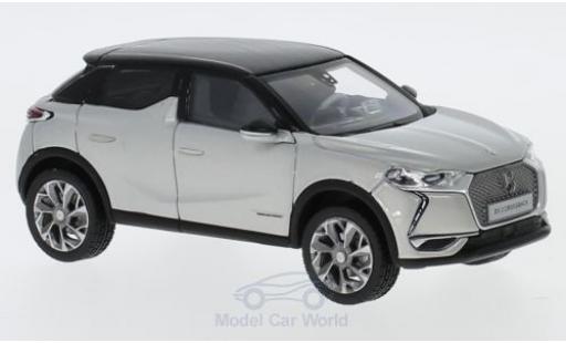 Modellautos DS Automobiles DS3 1/43 Norev Citroen DS 3 Crossback silber/schwarz 2019 DS Automobiles DS3 1/43 Norev Citroen DS 3 Crossback silber/schwarz 2019 modellautos