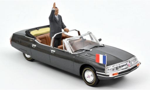 Modellautos Citroen SM 1/43 Norev Presidentielle mettalic grau 1995 avec Figur: Jacques Chirac Citroen SM 1/43 Norev Presidentielle mettalic grau 1995 avec Figur: Jacques Chirac modellautos
