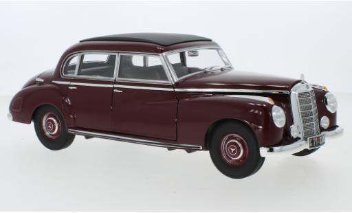 Modellautos Mercedes 300 1/18 Norev (W186) rot 1955 Mercedes 300 1/18 Norev (W186) rot 1955 modellautos