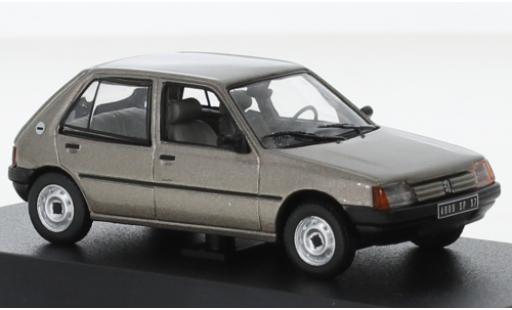 Peugeot 205 1/43 Norev GL metallise brun clair 1988 modellautos