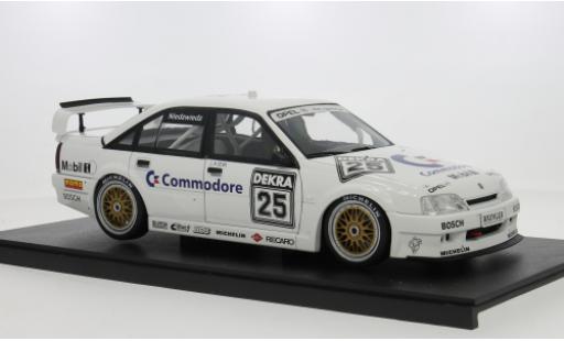 Opel Omega 1/18 Werk83 3000 24V DTM 1991 #25 K.Niedzwiedz 1:18 modellautos