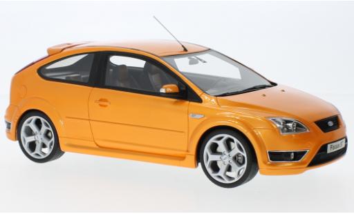 Modellautos Ford Focus 1/18 Ottomobile MK II ST metallise orange 2006 Ford Focus 1/18 Ottomobile MK II ST metallise orange 2006 modellautos