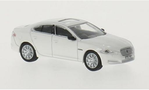 Modellautos Jaguar XF 1/76 Oxford weiss RHD Jaguar XF 1/76 Oxford weiss RHD modellautos