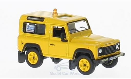 Modellautos Land Rover Defender 1/76 Oxford 90 RAF Flight Safety Land Rover Defender 1/76 Oxford 90 RAF Flight Safety modellautos