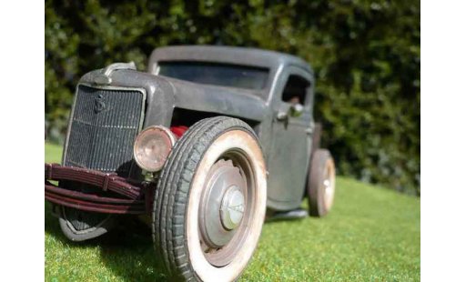 Ford 1936 Hot Rod 1/18 Solido pick up modellautos