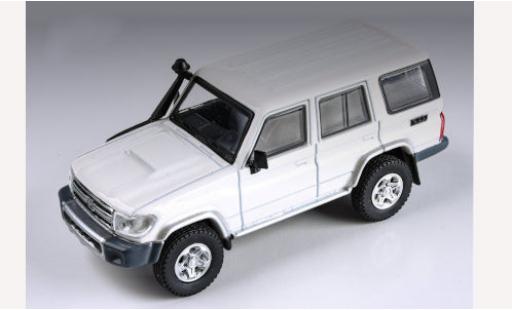 Modellautos Toyota Land Cruiser 1/64 Para64 76 weiss Toyota Land Cruiser 1/64 Para64 76 weiss modellautos
