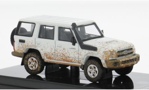 Modellautos Toyota Land Cruiser 1/64 Para64 LC76 weiss 2014 1:64 Toyota Land Cruiser 1/64 Para64 LC76 weiss 2014 1:64 modellautos