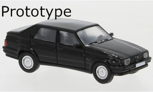 Modellautos Alfa Romeo 75 1/87 PCX87 schwarz 1988 Alfa Romeo 75 1/87 PCX87 schwarz 1988 modellautos