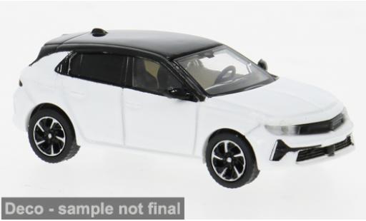 Modellautos Opel Astra 1/87 PCX87 L weiss/schwarz 2021 1:87 Opel Astra 1/87 PCX87 L weiss/schwarz 2021 1:87 modellautos