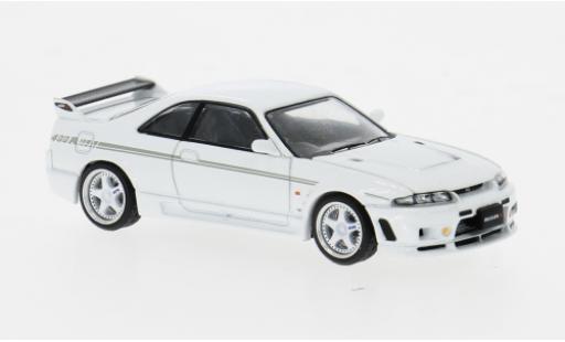 Modellautos Nissan Skyline 1/64 Pop Race GT-R Nismo 400R weiss 1:64 Nissan Skyline 1/64 Pop Race GT-R Nismo 400R weiss 1:64 modellautos