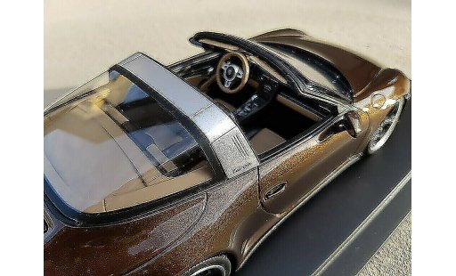 Porsche 911 Targa 1/18 GT Spirit 4 GTS braun jantes techart modellautos