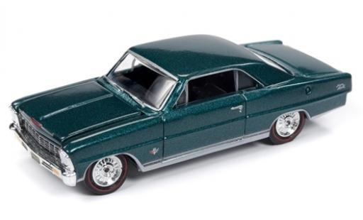 Modellautos Chevrolet Nova 1/64 Racing Champions SS mettalic grün 1966 Chevrolet Nova 1/64 Racing Champions SS mettalic grün 1966 modellautos