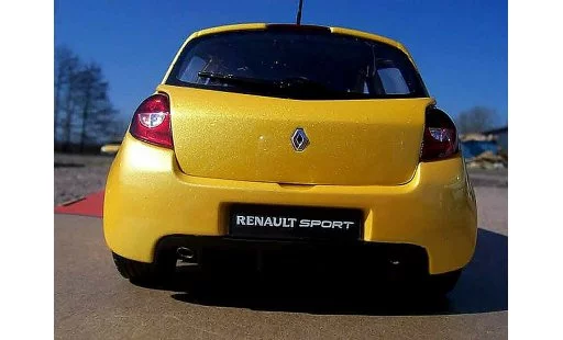 Renault Clio 3 RS 1/18 Solido gelb sirius modellautos