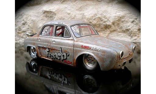 Renault Dauphine Base 1/18 Norev drag strip a moteur vw prepare modellautos