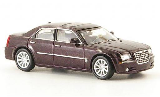 Modellautos Chrysler 300C 1/87 Ricko HEMI SRT8 mettalic rot Chrysler 300C 1/87 Ricko HEMI SRT8 mettalic rot modellautos