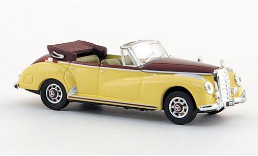 Modellautos Mercedes 300 1/87 Ricko C Cabriolet beige/rot 1955 Mercedes 300 1/87 Ricko C Cabriolet beige/rot 1955 modellautos