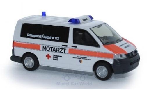 Modellautos Volkswagen T5 1/87 Rietze Notarzt DRK Lüneburg 2003 Volkswagen T5 1/87 Rietze Notarzt DRK Lüneburg 2003 modellautos