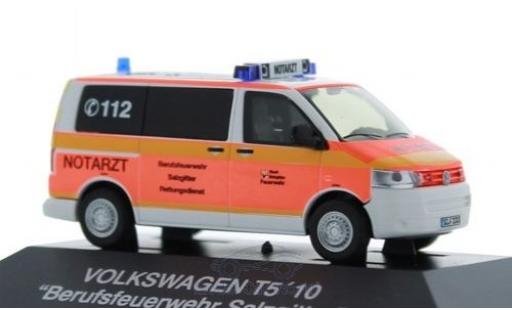Modellautos Volkswagen T5 1/87 Rietze Notarzt Feuerwehr Salzgitter 2010 Volkswagen T5 1/87 Rietze Notarzt Feuerwehr Salzgitter 2010 modellautos