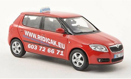 Skoda Fabia Livree Flotte 1/43 Abrex Fahrschule Zubr modellautos