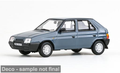 Skoda Favorit 1/43 Abrex 136L grau 1988 1:43 modellautos
