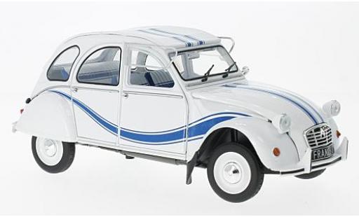 Modellautos Citroen 2CV 1/18 Solido 6 France 3 weiss/blau 1983 Citroen 2CV 1/18 Solido 6 France 3 weiss/blau 1983 modellautos