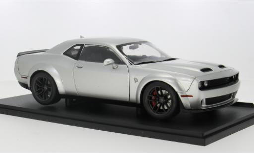 Modellautos Dodge Challenger 1/18 Solido SRT Hellcat Redeye silber 1:18 Dodge Challenger 1/18 Solido SRT Hellcat Redeye silber 1:18 modellautos