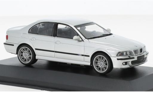 Modellautos Bmw M5 1/43 Solido (E39) silber 2003 Bmw M5 1/43 Solido (E39) silber 2003 modellautos