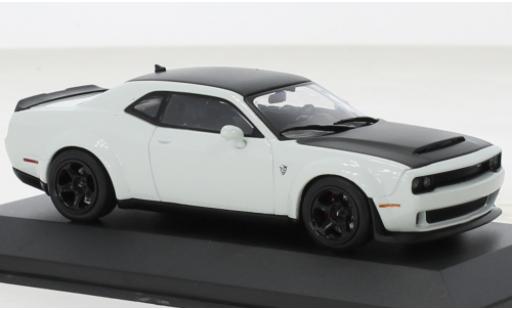Modellautos Dodge Challenger 1/43 Solido SRT Demon V8 6.2 blanche/noire 2018 Dodge Challenger 1/43 Solido SRT Demon V8 6.2 blanche/noire 2018 modellautos