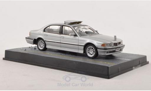Modellautos Bmw 750 1/43 SpecialC iL (E38) silber James Bond 007 Tomorrow Never Dies ohne Vitrine Bmw 750 1/43 SpecialC iL (E38) silber James Bond 007 Tomorrow Never Dies ohne Vitrine modellautos