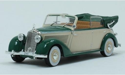 Modellautos Mercedes 230 1/43 SpecialC Cabriolet D grün/beige 1939 ohne Vitrine Mercedes 230 1/43 SpecialC Cabriolet D grün/beige 1939 ohne Vitrine modellautos
