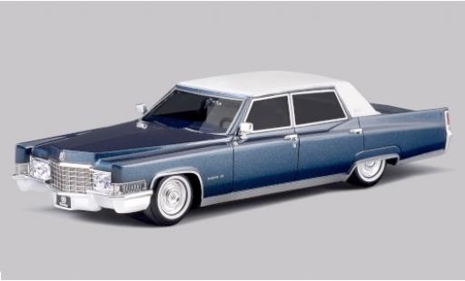 Modellautos Cadillac Fleetwood 1/43 Stamp Models 60 Special Brougham mettalic blau/matt-weiss 1969 Cadillac Fleetwood 1/43 Stamp Models 60 Special Brougham mettalic blau/matt-weiss 1969 modellautos