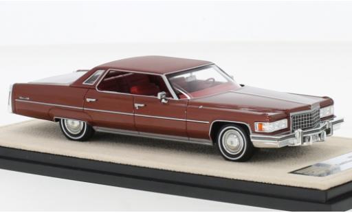 Modellautos Cadillac Deville 1/43 Stamp Models DeVille Sedan metallise rot 1976 Cadillac Deville 1/43 Stamp Models DeVille Sedan metallise rot 1976 modellautos