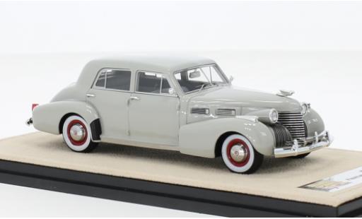 Modellautos Cadillac Fleetwood 1/43 Stamp Models Sixty Special gris clair 1940 Cadillac Fleetwood 1/43 Stamp Models Sixty Special gris clair 1940 modellautos