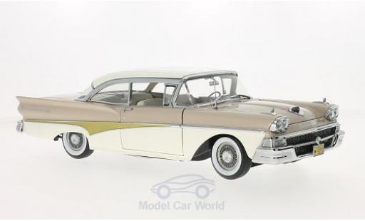 Modellautos Ford Fairline 1/18 Sun Star 500 HardTop beige/weiss Ford Fairline 1/18 Sun Star 500 HardTop beige/weiss modellautos