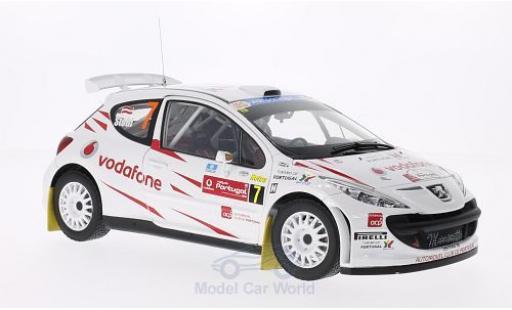 Modellautos Peugeot 207 S2000 1/18 Sun Star S2000 No.7 Vodafone Rallye Portugal 2008 M.Stohl/I.Minor Peugeot 207 S2000 1/18 Sun Star S2000 No.7 Vodafone Rallye Portugal 2008 M.Stohl/I.Minor modellautos
