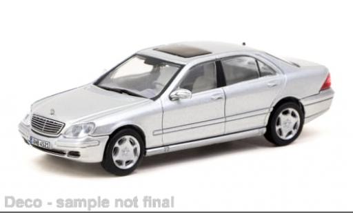 Mercedes Classe S 1/64 Tarmac Works silber 1:64 modellautos