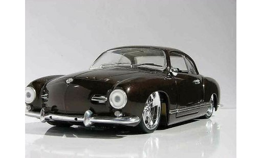 Volkswagen Karmann Base 1/18 Solido dub modellautos
