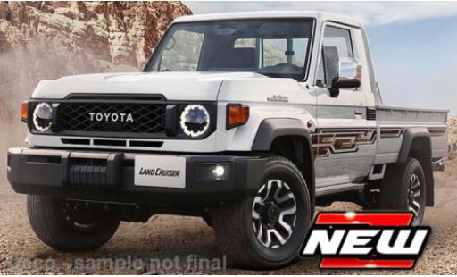 Modellautos Toyota Land Cruiser 1/24 Maisto 7 weiss 1:24 Toyota Land Cruiser 1/24 Maisto 7 weiss 1:24 modellautos