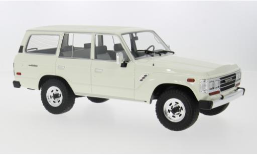 Toyota Land Cruiser 1/18 Lucky Step Models (J60) weiss 1987 1:18 modellautos