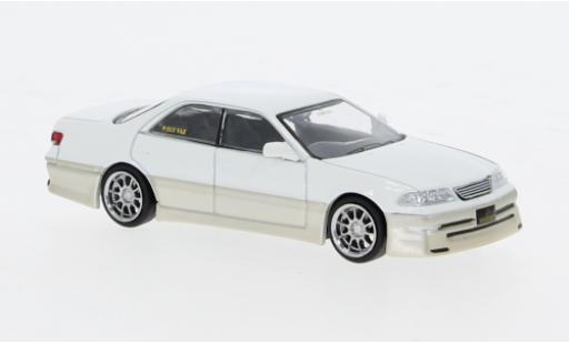 Toyota Mark 1/64 Tarmac Works II JZX100 beige 1:64 modellautos