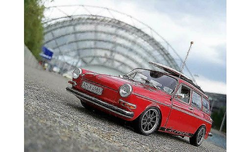 Volkswagen 1600 Base 1/18 Sun Star tl old school rot avec brm jantes modellautos