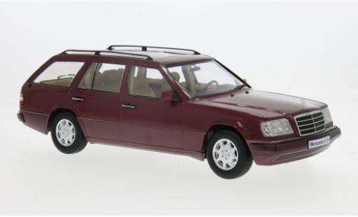 Modellautos Mercedes Classe E 1/18 Triple 9 Collection T-Modell (S124) rot 1995 1:18 Mercedes Classe E 1/18 Triple 9 Collection T-Modell (S124) rot 1995 1:18 modellautos